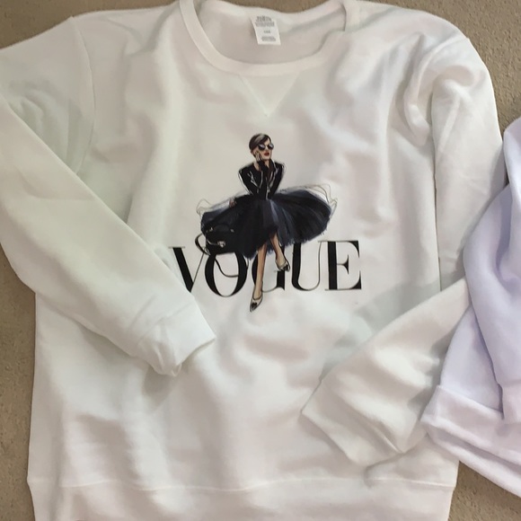 Mama and Minnie matching sweatshirts - Picture 3 of 3